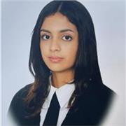 Imparto Inglés desde preescolar a nivel de ESO (con un nivel C1 Certificado de Cabridge) 
Me encuentro en La Laguna.